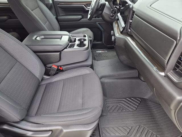 2024 Summit White Chevrolet Silverado 1500 RST 4X4 Truck