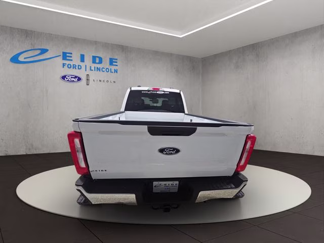 2026 Oxford White Ford Super Duty F-250 SRW XLT 4X4 Truck