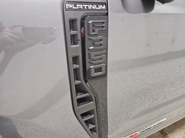 2026 Carbonized Gray Metallic Ford Super Duty F-350 SRW Platinum 4X4 Truck