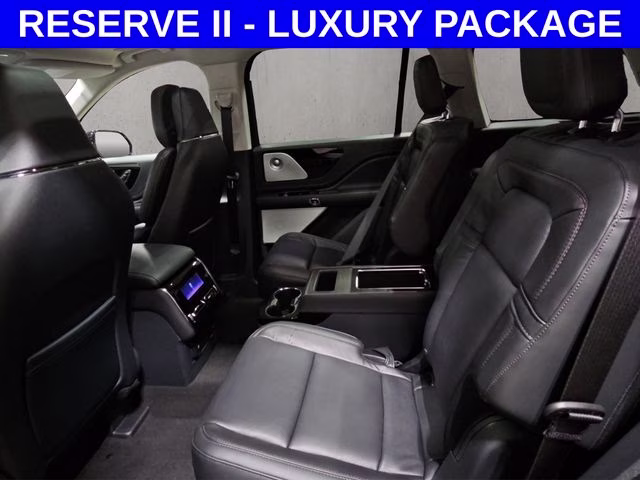 2026 Harbor Gray Clearcoat Lincoln Aviator Reserve AWD SUV