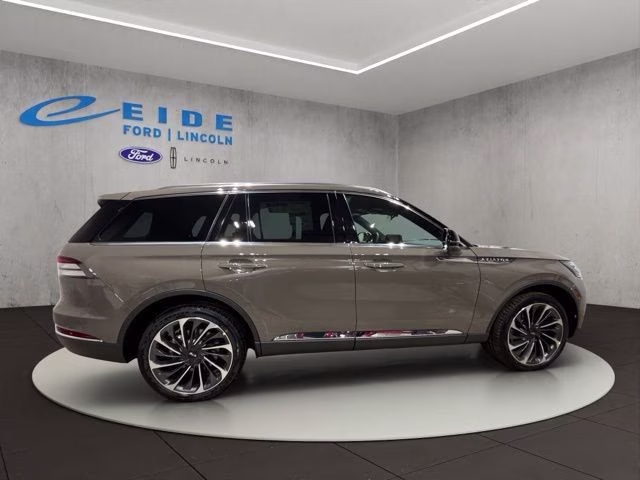 2026 Harbor Gray Clearcoat Lincoln Aviator Reserve AWD SUV