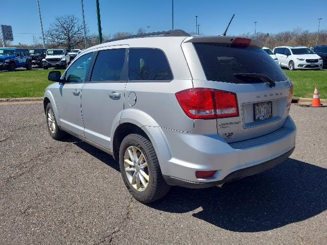 2014 Bright Silver Clearcoat Metallic Dodge Journey SXT AWD SUV