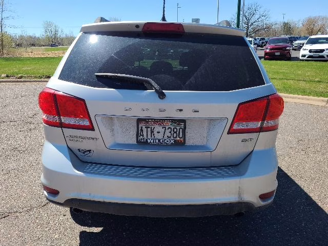 2014 Bright Silver Clearcoat Metallic Dodge Journey SXT AWD SUV
