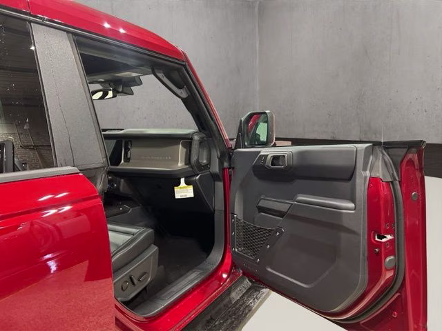 2026 Ruby Red Metallic Tinted Clearcoat Ford Bronco Outer Banks 4X4 SUV