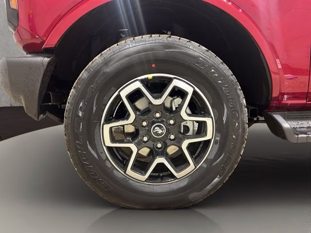 2026 Ruby Red Metallic Tinted Clearcoat Ford Bronco Outer Banks 4X4 SUV