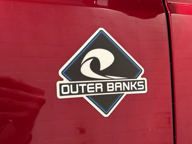2026 Ruby Red Metallic Tinted Clearcoat Ford Bronco Outer Banks 4X4 SUV