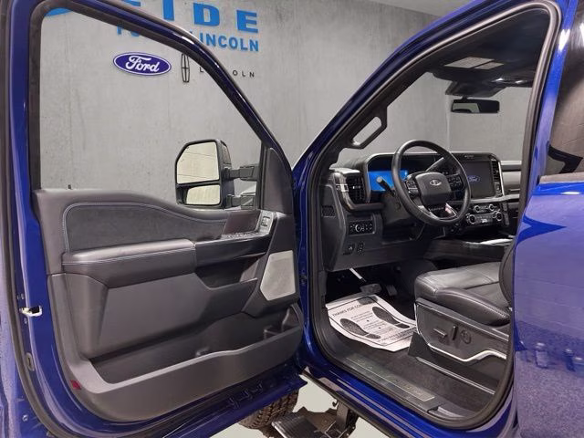 2026 Argon Blue Metallic Ford Super Duty F-350 SRW Platinum 4X4 Truck