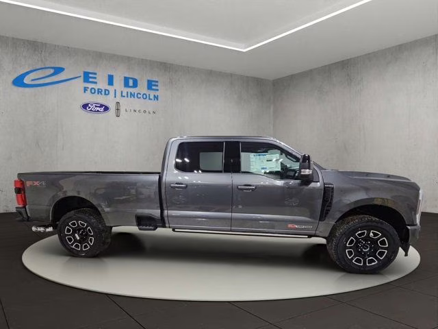 2026 Carbonized Gray Metallic Ford Super Duty F-350 SRW Platinum 4X4 Truck