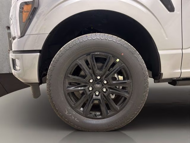 2026 Iconic Silver Metallic Ford F-150 Platinum 4X4 Truck