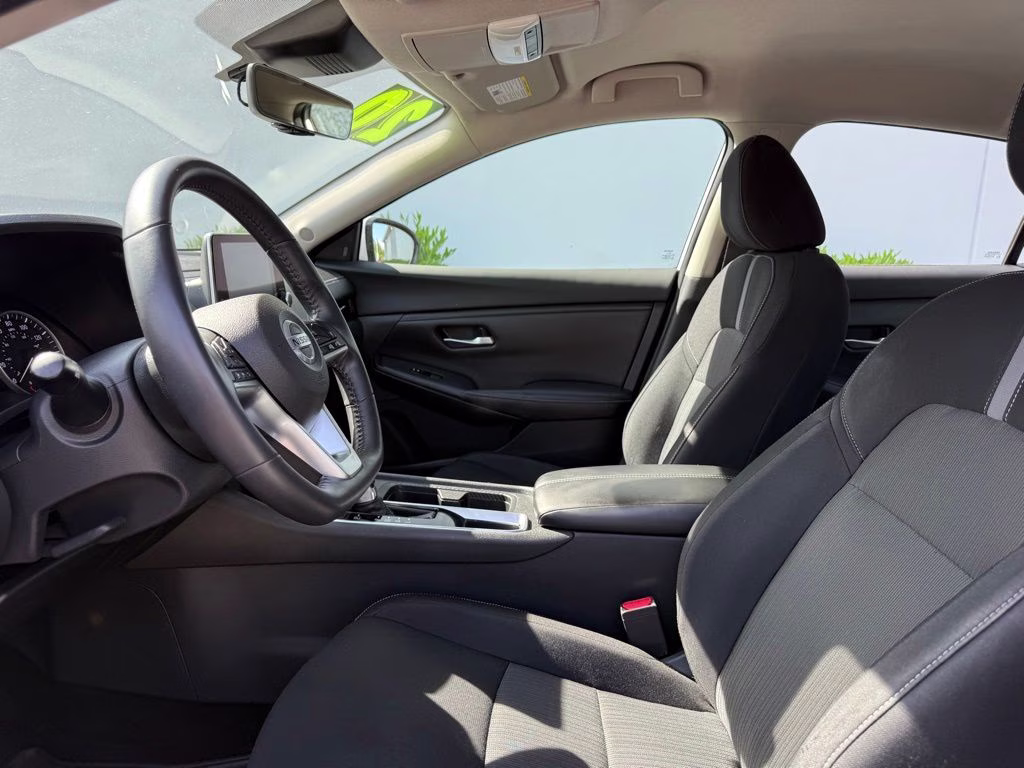 2020 Aspen White Tricoat Nissan Sentra SV FWD Sedan