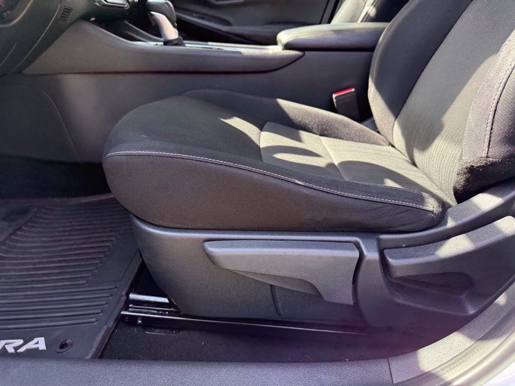 2020 Aspen White Tricoat Nissan Sentra SV FWD Sedan