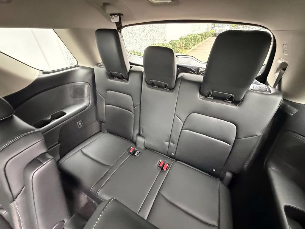 2026 Gun Metallic Nissan Pathfinder SL 4X4 SUV