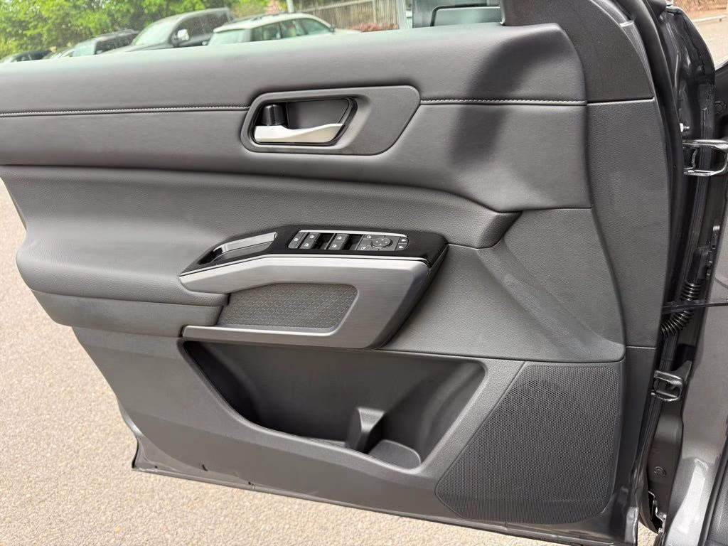 2026 Gun Metallic Nissan Pathfinder SL 4X4 SUV