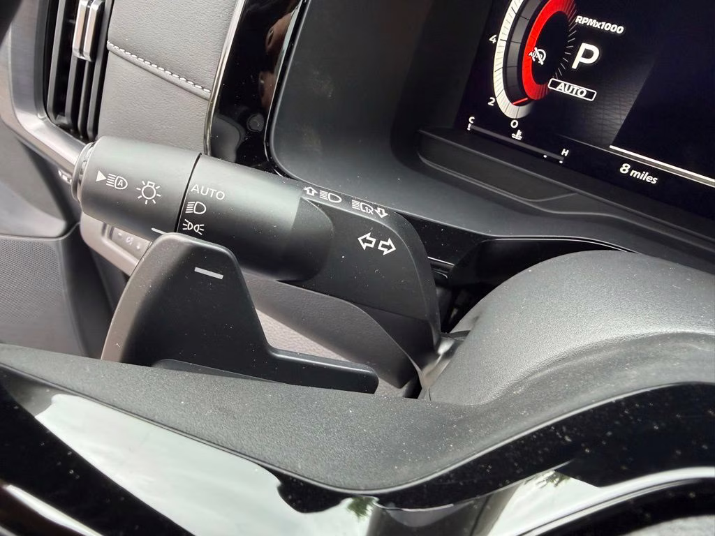 2026 Gun Metallic Nissan Pathfinder SL 4X4 SUV