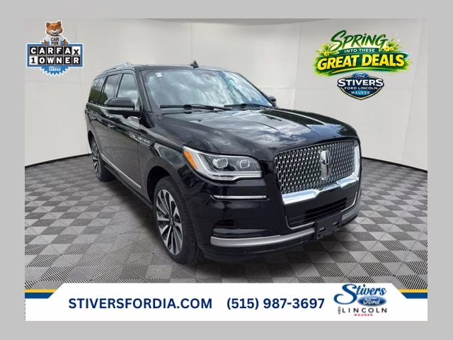 2022 Infinite Black Metallic Clearcoat Lincoln Navigator Reserve 4X4 SUV