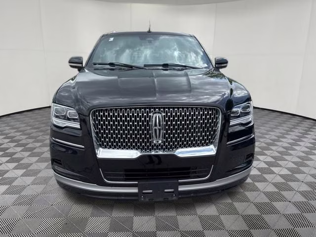 2022 Infinite Black Metallic Clearcoat Lincoln Navigator Reserve 4X4 SUV