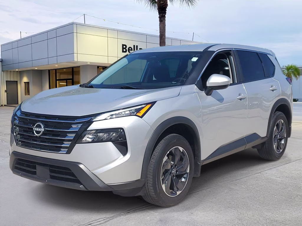 2024 Brilliant Silver Metallic Nissan Rogue SV FWD SUV