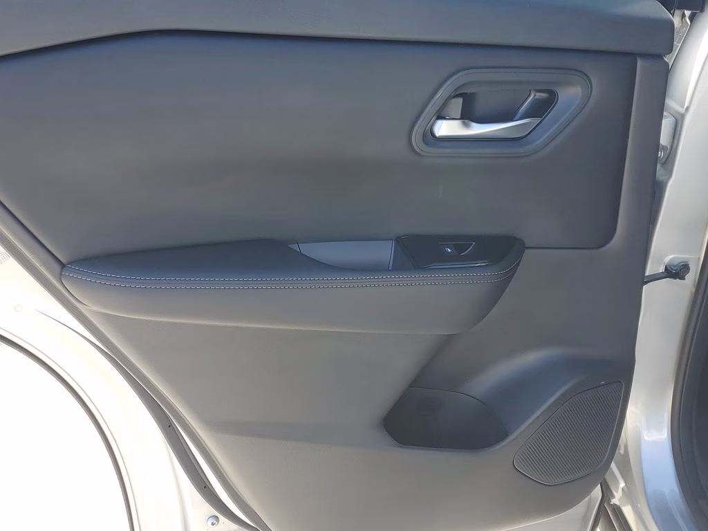 2024 Brilliant Silver Metallic Nissan Rogue SV FWD SUV