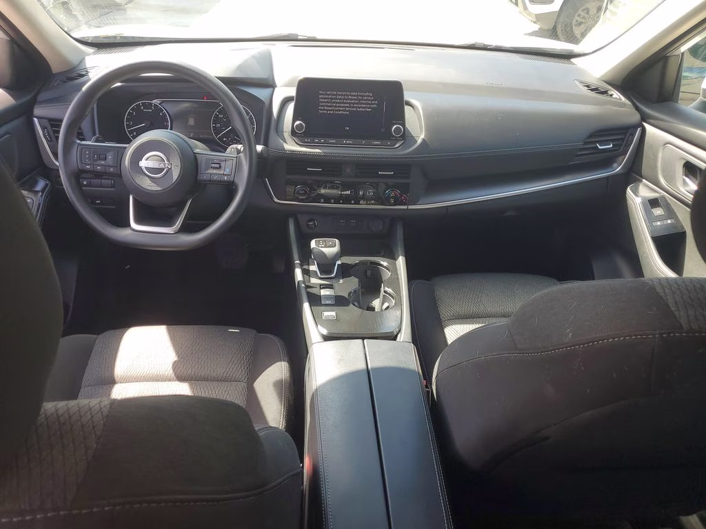 2024 Brilliant Silver Metallic Nissan Rogue SV FWD SUV
