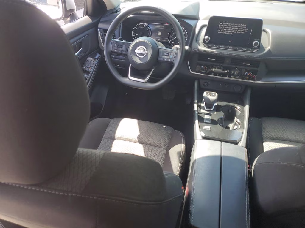 2024 Brilliant Silver Metallic Nissan Rogue SV FWD SUV