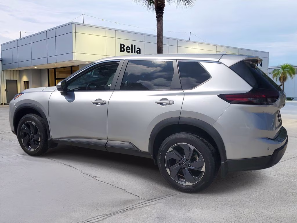 2024 Brilliant Silver Metallic Nissan Rogue SV FWD SUV