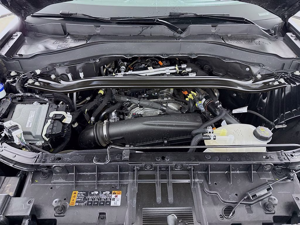 2025 Gray Metallic Ford Explorer ST-Line 4X4 SUV