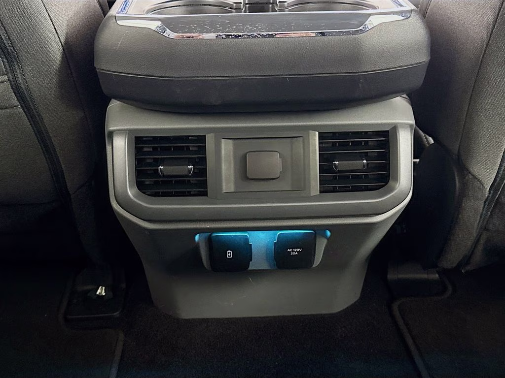 2025 Silver Metallic Ford F-150 XLT 4X4 Truck