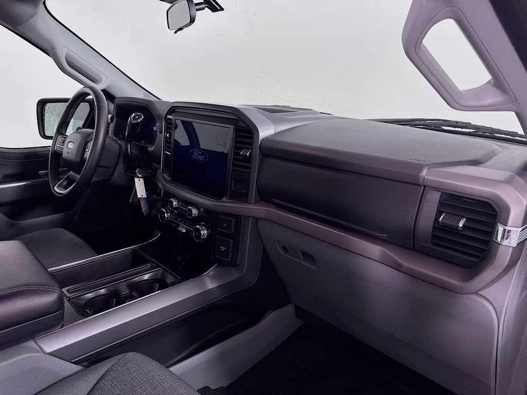 2025 Silver Metallic Ford F-150 XLT 4X4 Truck