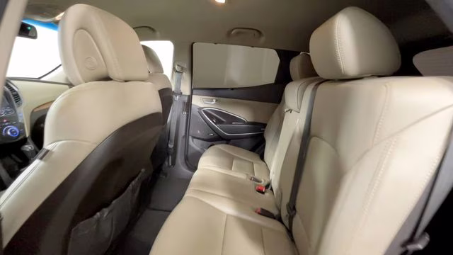 2014 Frost White Pearl Hyundai Santa Fe Sport 2.0T FWD SUV