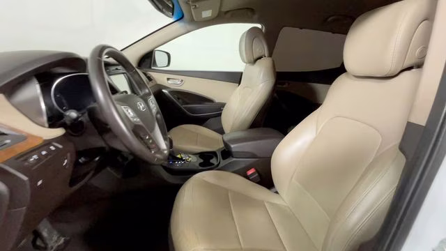 2014 Frost White Pearl Hyundai Santa Fe Sport 2.0T FWD SUV
