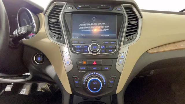 2014 Frost White Pearl Hyundai Santa Fe Sport 2.0T FWD SUV