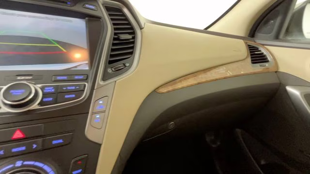 2014 Frost White Pearl Hyundai Santa Fe Sport 2.0T FWD SUV