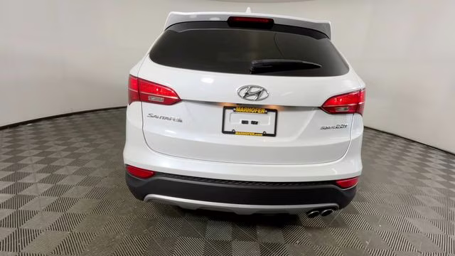 2014 Frost White Pearl Hyundai Santa Fe Sport 2.0T FWD SUV