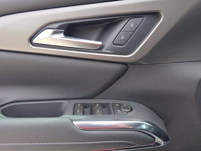 2026 Sterling Gray Metallic Chevrolet Traverse LT FWD SUV