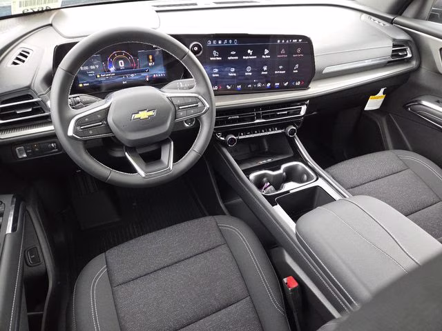 2026 Lakeshore Blue Metallic Chevrolet Traverse LT FWD SUV