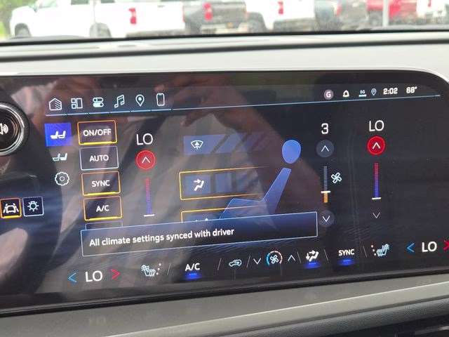 2026 Lakeshore Blue Metallic Chevrolet Traverse LT FWD SUV