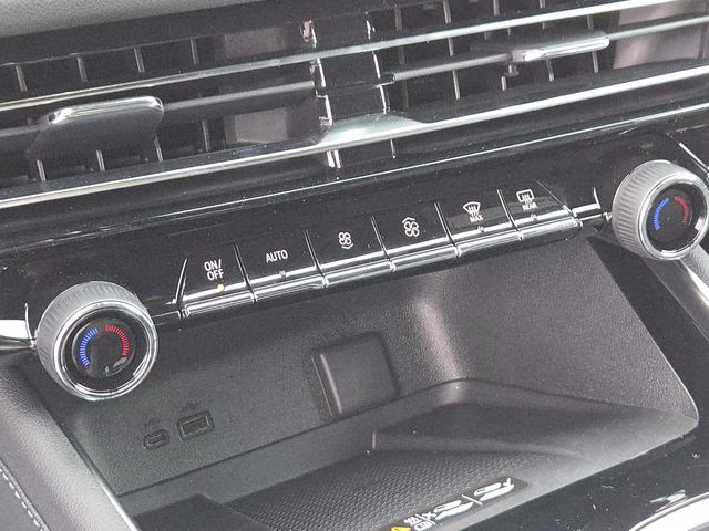 2026 Lakeshore Blue Metallic Chevrolet Traverse LT FWD SUV