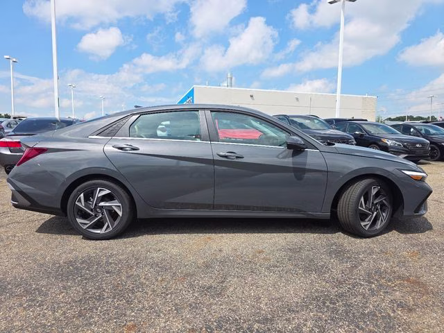 2026 Ecotronic Gray Hyundai Elantra Limited FWD Sedan