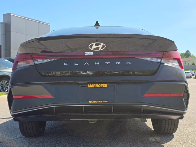 2026 Abyss Black Hyundai Elantra SEL Sport FWD Sedan