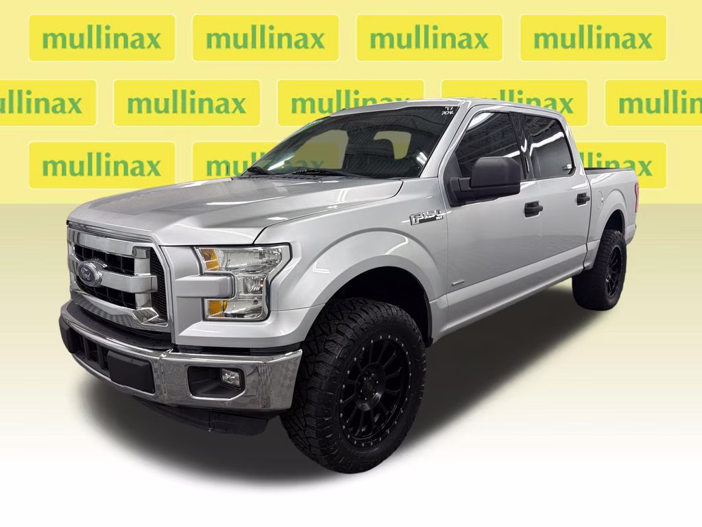2017 Ingot Silver Metallic Ford F-150 XLT RWD Truck