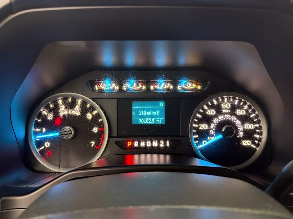 2017 Ingot Silver Metallic Ford F-150 XLT RWD Truck