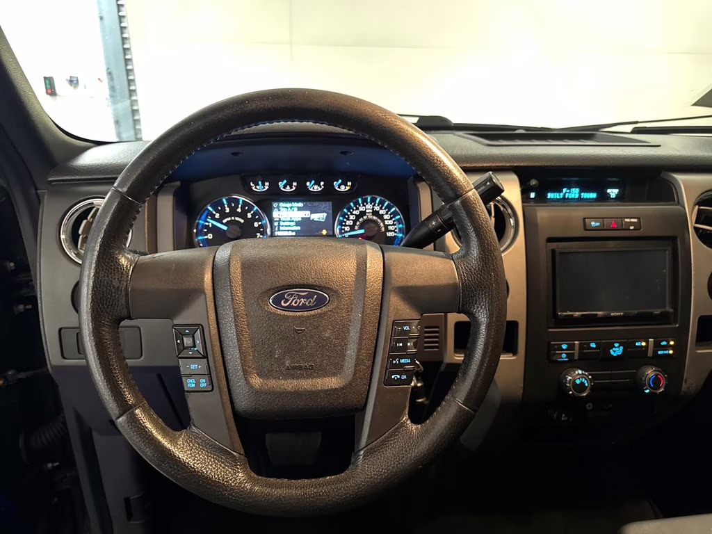 2011 Tuxedo Black Metallic Ford F-150 XLT RWD Truck