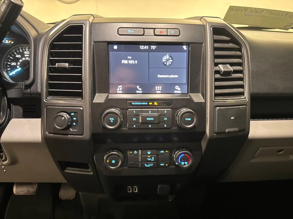 2019 Ingot Silver Ford F-150 XLT 4X4 Truck