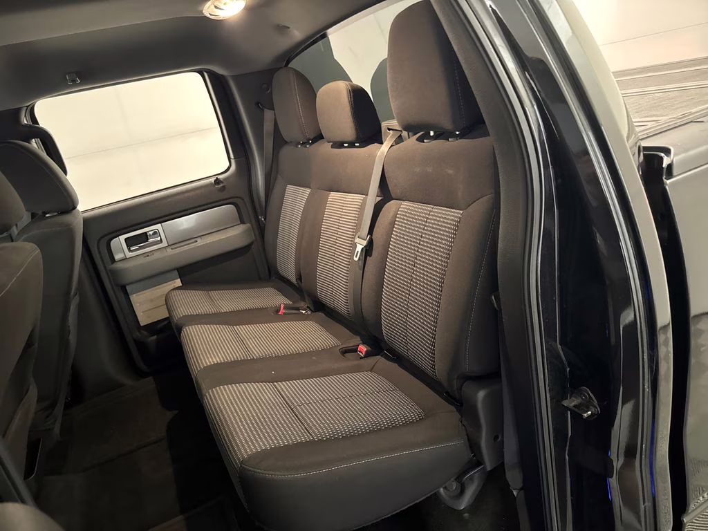2011 Tuxedo Black Metallic Ford F-150 XLT RWD Truck