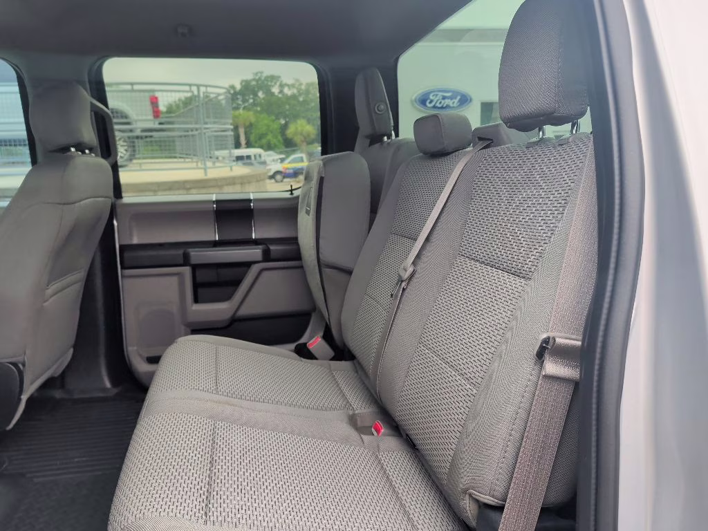 2017 Ingot Silver Metallic Ford F-150 XLT RWD Truck