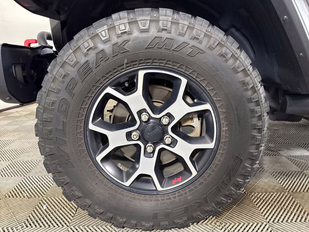 2020 Granite Crystal Metallic Clearcoat Jeep Wrangler Unlimited Rubicon 4X4 SUV