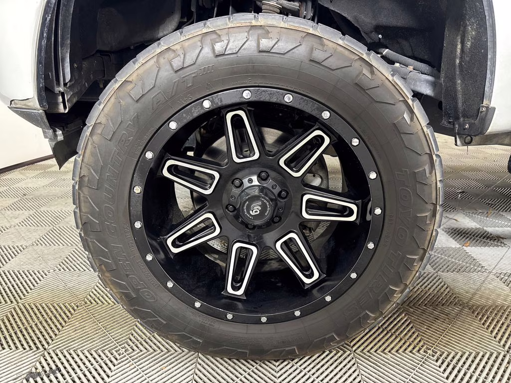 2019 Ingot Silver Ford F-150 XLT 4X4 Truck