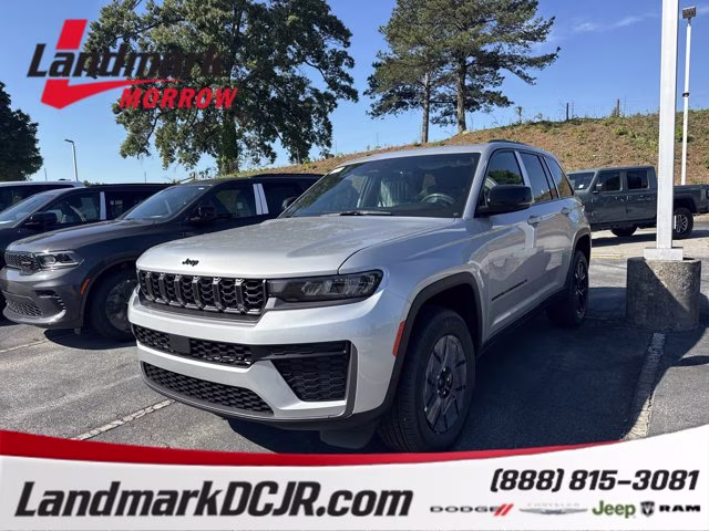 2026 Silver Zynith Jeep Grand Cherokee Laredo Altitude RWD SUV