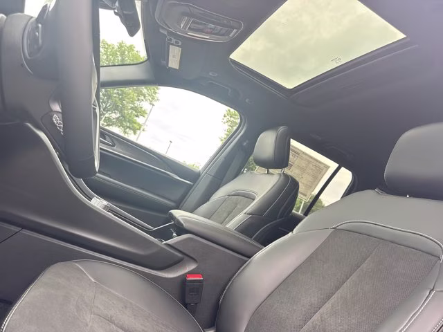 2026 Silver Zynith Jeep Grand Cherokee Laredo Altitude RWD SUV