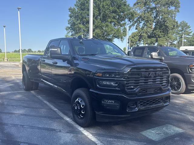 2026 Diamond Black Crystal Pearlcoat Ram 3500 Big Horn 4X4 Truck